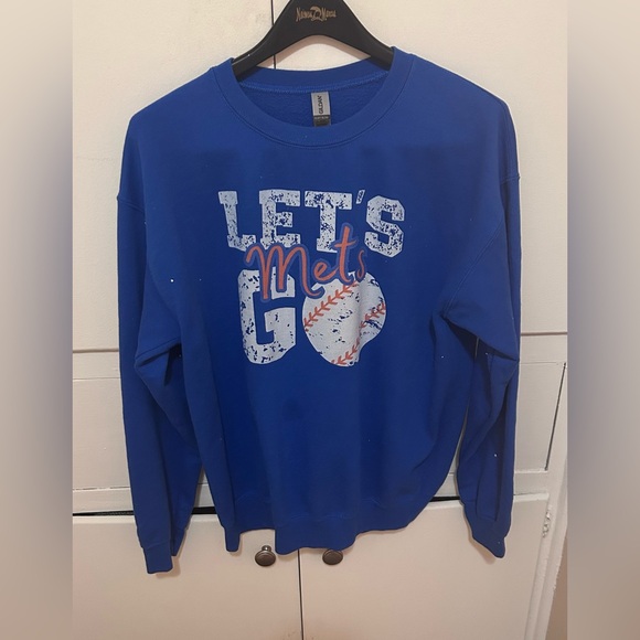 Gildan Tops - Mets sweatshirt size women’s medium